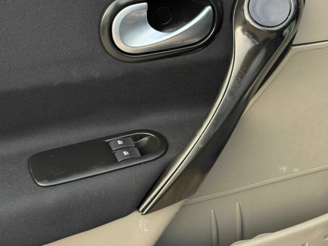 Синий Рено Меган, объемом двигателя 1.4 л и пробегом 198 тыс. км за 5300 $, фото 4 на Automoto.ua