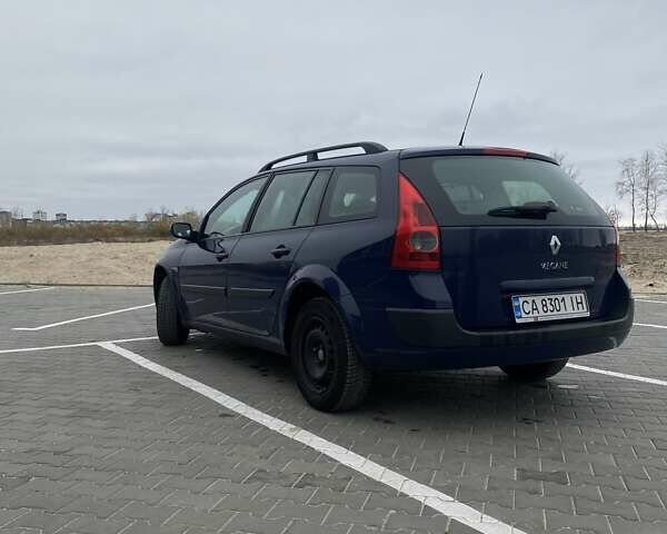 Синий Рено Меган, объемом двигателя 1.4 л и пробегом 337 тыс. км за 4200 $, фото 2 на Automoto.ua