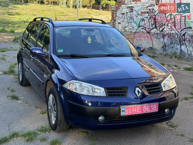 Синий Рено Меган, объемом двигателя 1.6 л и пробегом 176 тыс. км за 5199 $, фото 1 на Automoto.ua