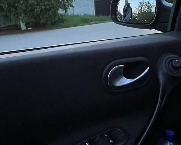 Синій Рено Меган, об'ємом двигуна 1.6 л та пробігом 220 тис. км за 5200 $, фото 4 на Automoto.ua