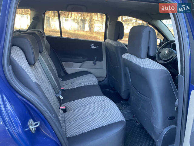 Синий Рено Меган, объемом двигателя 1.5 л и пробегом 304 тыс. км за 3900 $, фото 12 на Automoto.ua