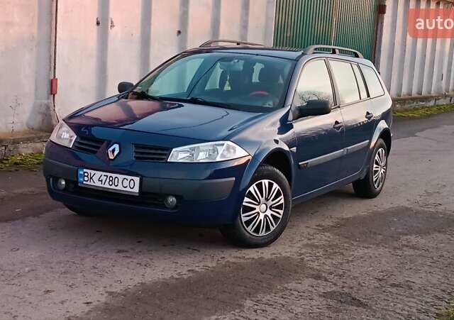 Синий Рено Меган, объемом двигателя 1.6 л и пробегом 205 тыс. км за 3650 $, фото 4 на Automoto.ua