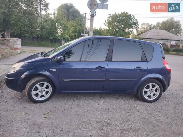 Синий Рено Меган, объемом двигателя 1.6 л и пробегом 350 тыс. км за 5200 $, фото 5 на Automoto.ua