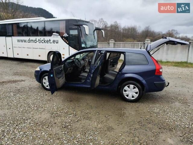 Синий Рено Меган, объемом двигателя 1.46 л и пробегом 304 тыс. км за 4200 $, фото 8 на Automoto.ua