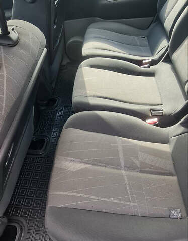 Синий Рено Меган, объемом двигателя 2 л и пробегом 262 тыс. км за 4800 $, фото 1 на Automoto.ua