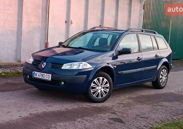 Синий Рено Меган, объемом двигателя 1.6 л и пробегом 205 тыс. км за 3650 $, фото 2 на Automoto.ua