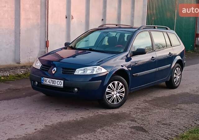 Синий Рено Меган, объемом двигателя 1.6 л и пробегом 205 тыс. км за 3650 $, фото 3 на Automoto.ua