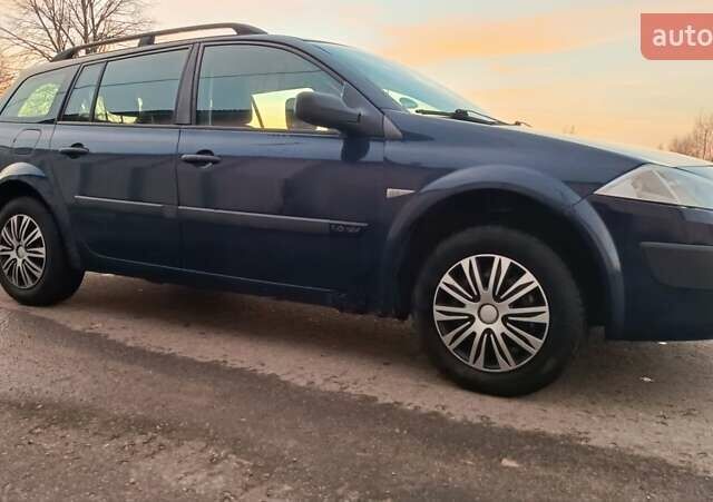 Синий Рено Меган, объемом двигателя 1.6 л и пробегом 205 тыс. км за 3650 $, фото 35 на Automoto.ua