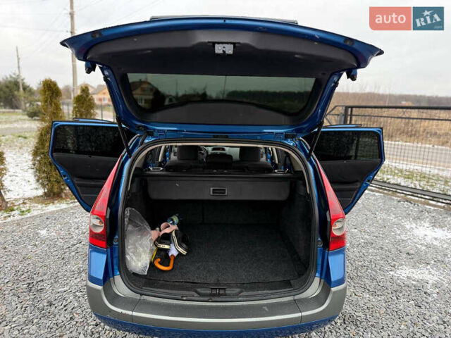 Синій Рено Меган, об'ємом двигуна 1.6 л та пробігом 215 тис. км за 4999 $, фото 47 на Automoto.ua