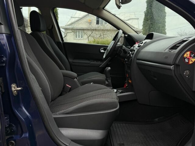 Синий Рено Меган, объемом двигателя 1.5 л и пробегом 253 тыс. км за 3500 $, фото 17 на Automoto.ua