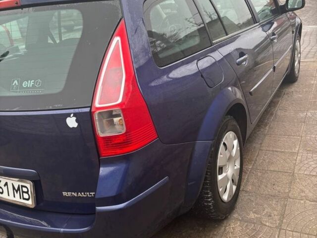 Синий Рено Меган, объемом двигателя 1.6 л и пробегом 223 тыс. км за 5500 $, фото 3 на Automoto.ua