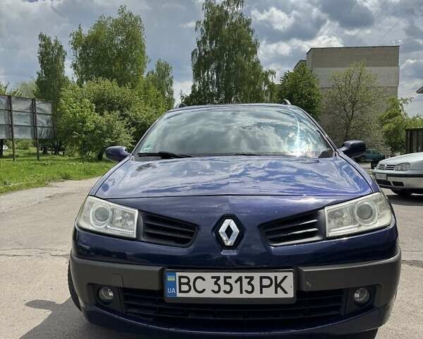 Синий Рено Меган, объемом двигателя 1.6 л и пробегом 223 тыс. км за 4500 $, фото 2 на Automoto.ua