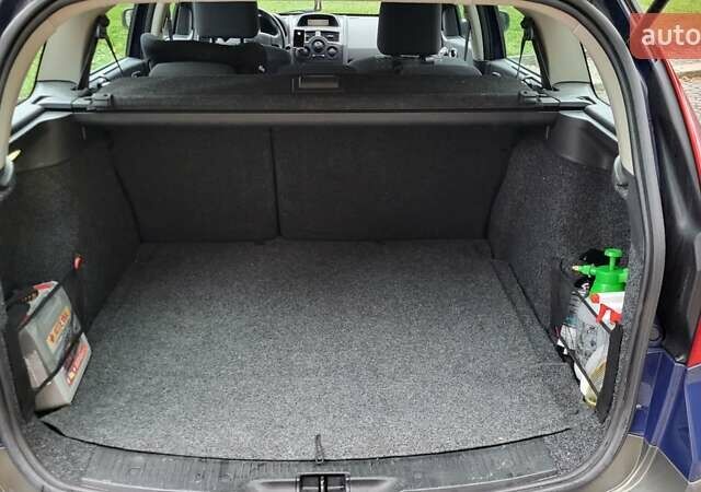 Синій Рено Меган, об'ємом двигуна 1.6 л та пробігом 249 тис. км за 5550 $, фото 22 на Automoto.ua