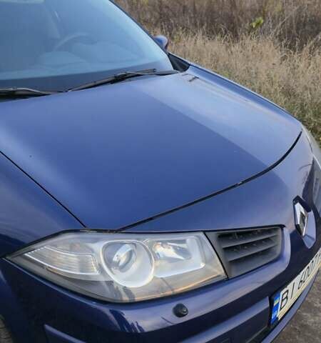 Синій Рено Меган, об'ємом двигуна 1.6 л та пробігом 248 тис. км за 5300 $, фото 2 на Automoto.ua