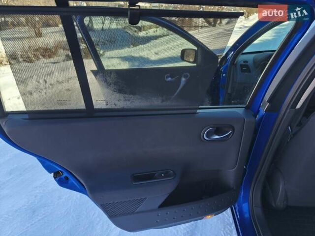 Синій Рено Меган, об'ємом двигуна 1.6 л та пробігом 221 тис. км за 5200 $, фото 15 на Automoto.ua