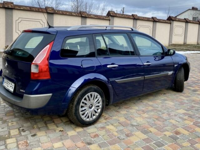 Синій Рено Меган, об'ємом двигуна 1.6 л та пробігом 245 тис. км за 6300 $, фото 3 на Automoto.ua