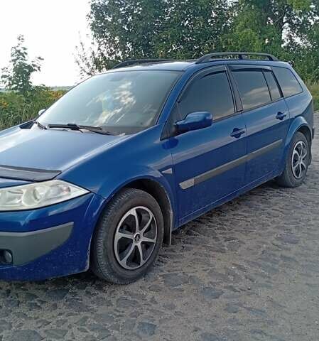 Синий Рено Меган, объемом двигателя 1.6 л и пробегом 218 тыс. км за 5100 $, фото 2 на Automoto.ua