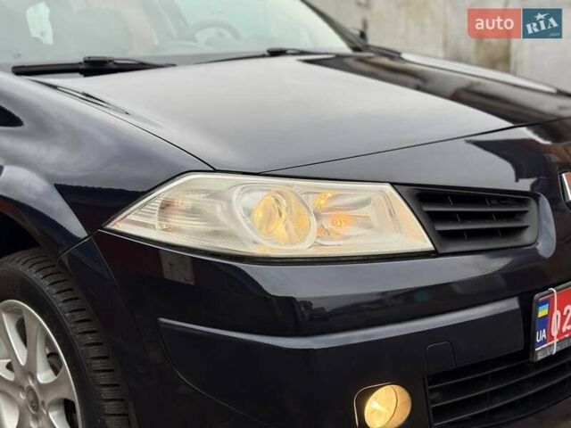 Синий Рено Меган, объемом двигателя 1.6 л и пробегом 151 тыс. км за 5900 $, фото 78 на Automoto.ua