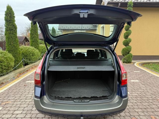 Синий Рено Меган, объемом двигателя 1.5 л и пробегом 253 тыс. км за 3500 $, фото 4 на Automoto.ua