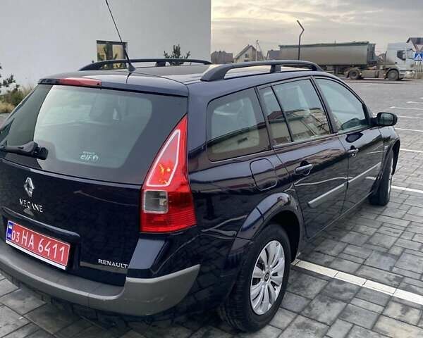 Синий Рено Меган, объемом двигателя 1.6 л и пробегом 229 тыс. км за 4850 $, фото 4 на Automoto.ua