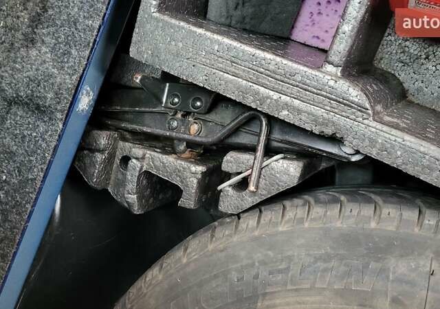 Синій Рено Меган, об'ємом двигуна 1.6 л та пробігом 249 тис. км за 5550 $, фото 26 на Automoto.ua