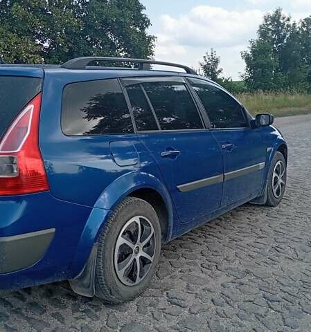 Синий Рено Меган, объемом двигателя 1.6 л и пробегом 218 тыс. км за 5100 $, фото 4 на Automoto.ua