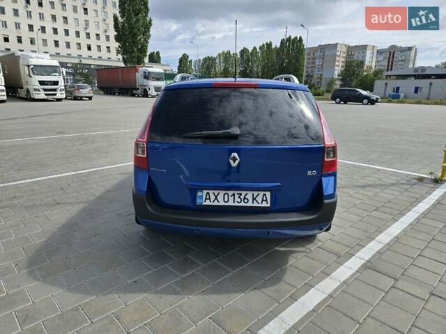 Синій Рено Меган, об'ємом двигуна 2 л та пробігом 245 тис. км за 6300 $, фото 3 на Automoto.ua