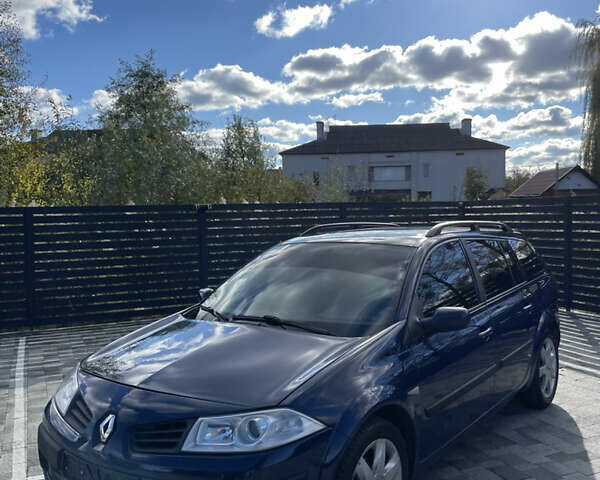 Синий Рено Меган, объемом двигателя 0 л и пробегом 240 тыс. км за 4200 $, фото 4 на Automoto.ua