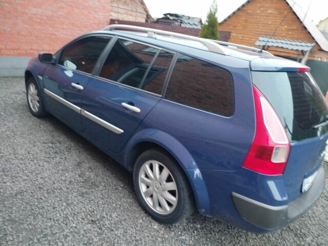 Синий Рено Меган, объемом двигателя 1.6 л и пробегом 203 тыс. км за 5800 $, фото 2 на Automoto.ua