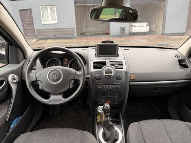 Синій Рено Меган, об'ємом двигуна 1.9 л та пробігом 350 тис. км за 2600 $, фото 13 на Automoto.ua