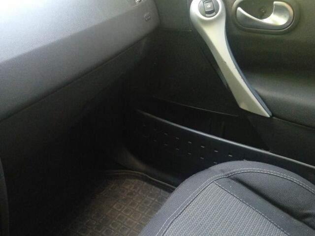 Синий Рено Меган, объемом двигателя 1.5 л и пробегом 300 тыс. км за 4300 $, фото 7 на Automoto.ua