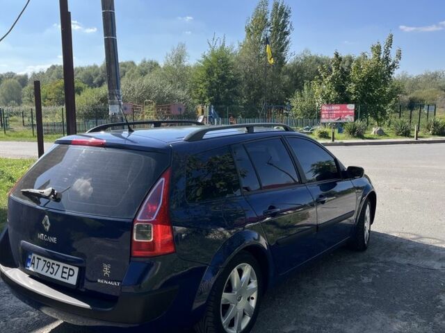 Синий Рено Меган, объемом двигателя 1.6 л и пробегом 238 тыс. км за 4300 $, фото 4 на Automoto.ua