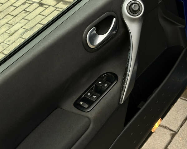 Синій Рено Меган, об'ємом двигуна 1.6 л та пробігом 164 тис. км за 5950 $, фото 22 на Automoto.ua