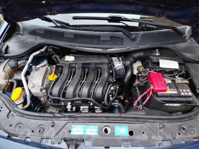 Синий Рено Меган, объемом двигателя 1.6 л и пробегом 203 тыс. км за 5800 $, фото 6 на Automoto.ua