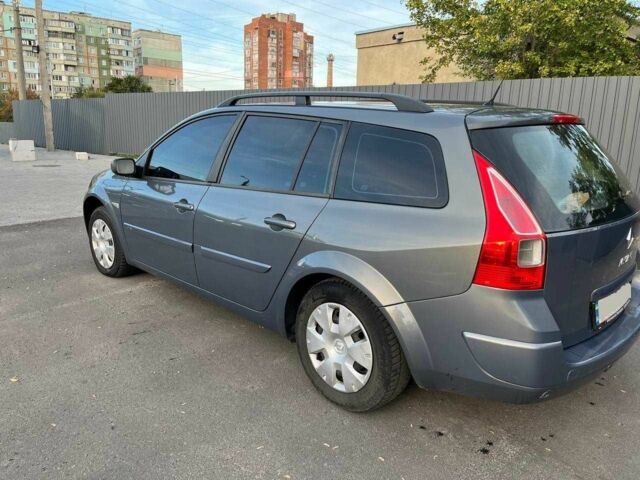 Синий Рено Меган, объемом двигателя 1.6 л и пробегом 210 тыс. км за 5200 $, фото 2 на Automoto.ua