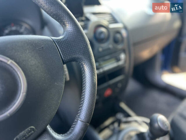 Синій Рено Меган, об'ємом двигуна 1.87 л та пробігом 369 тис. км за 5200 $, фото 13 на Automoto.ua