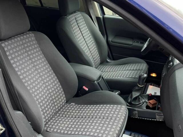 Синий Рено Меган, объемом двигателя 1.6 л и пробегом 227 тыс. км за 4800 $, фото 14 на Automoto.ua