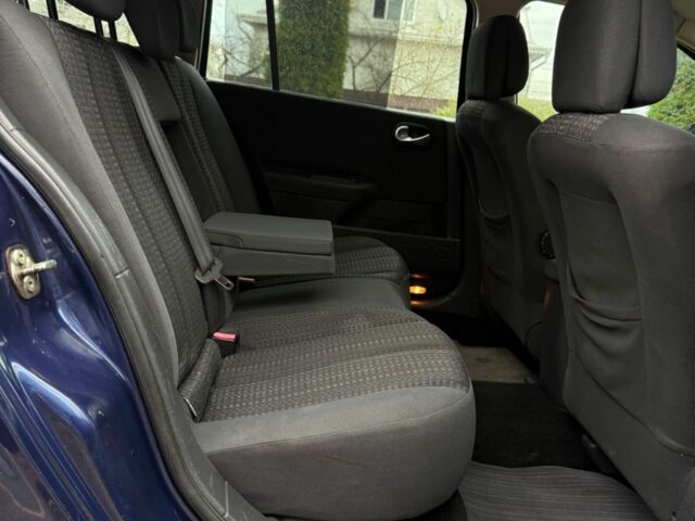 Синий Рено Меган, объемом двигателя 1.5 л и пробегом 253 тыс. км за 3500 $, фото 15 на Automoto.ua