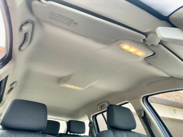 Синій Рено Меган, об'ємом двигуна 1.6 л та пробігом 245 тис. км за 6300 $, фото 5 на Automoto.ua