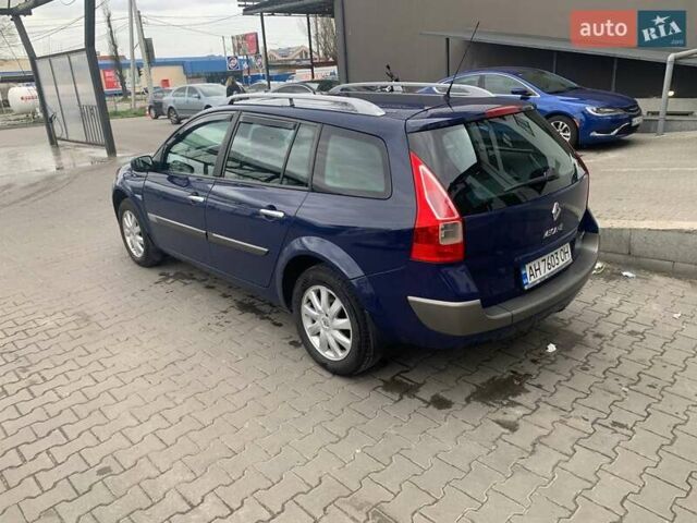 Синій Рено Меган, об'ємом двигуна 2 л та пробігом 329 тис. км за 4200 $, фото 4 на Automoto.ua
