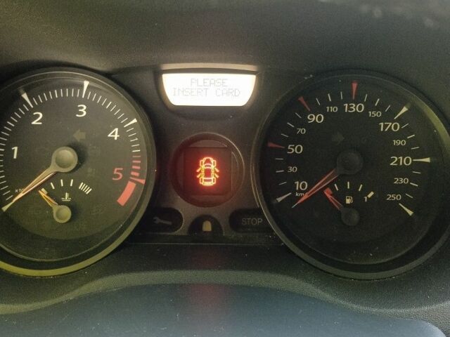 Синий Рено Меган, объемом двигателя 1.5 л и пробегом 300 тыс. км за 4300 $, фото 6 на Automoto.ua