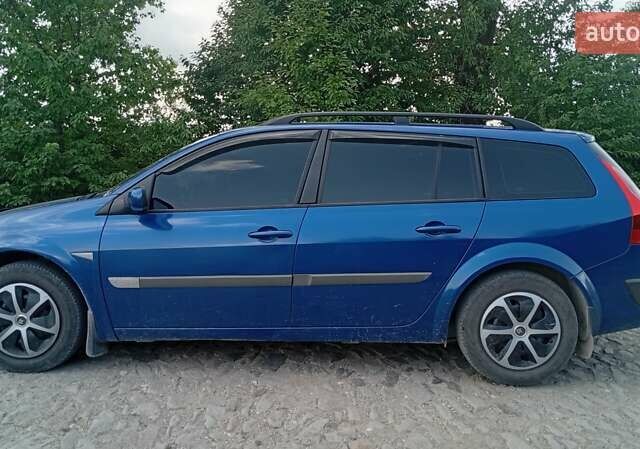 Синий Рено Меган, объемом двигателя 1.6 л и пробегом 218 тыс. км за 5100 $, фото 6 на Automoto.ua