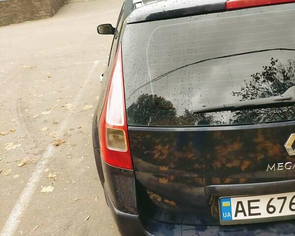 Синій Рено Меган, об'ємом двигуна 2 л та пробігом 223 тис. км за 5600 $, фото 7 на Automoto.ua
