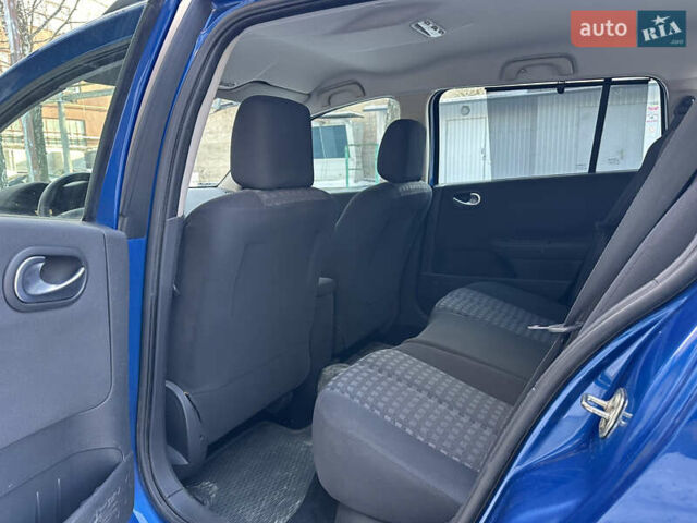 Синій Рено Меган, об'ємом двигуна 1.6 л та пробігом 190 тис. км за 5450 $, фото 26 на Automoto.ua