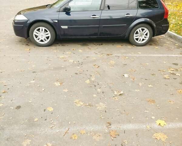 Синій Рено Меган, об'ємом двигуна 2 л та пробігом 223 тис. км за 5600 $, фото 9 на Automoto.ua