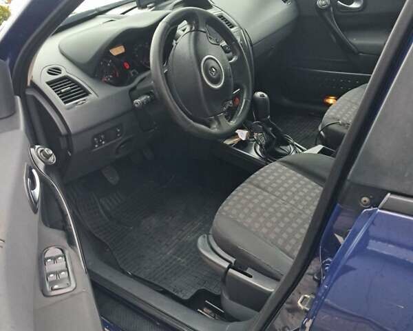 Синий Рено Меган, объемом двигателя 1.46 л и пробегом 380 тыс. км за 4500 $, фото 5 на Automoto.ua