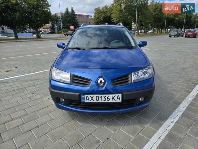 Синій Рено Меган, об'ємом двигуна 2 л та пробігом 245 тис. км за 6300 $, фото 1 на Automoto.ua
