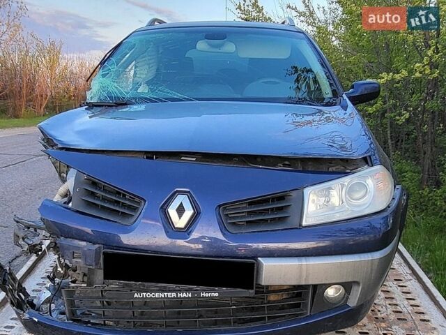 Синий Рено Меган, объемом двигателя 1.87 л и пробегом 220 тыс. км за 1500 $, фото 8 на Automoto.ua