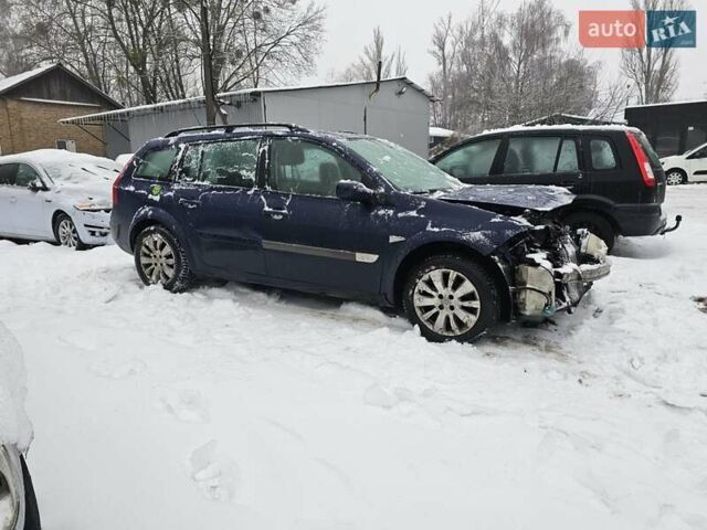 Синій Рено Меган, об'ємом двигуна 1.6 л та пробігом 200 тис. км за 1400 $, фото 6 на Automoto.ua