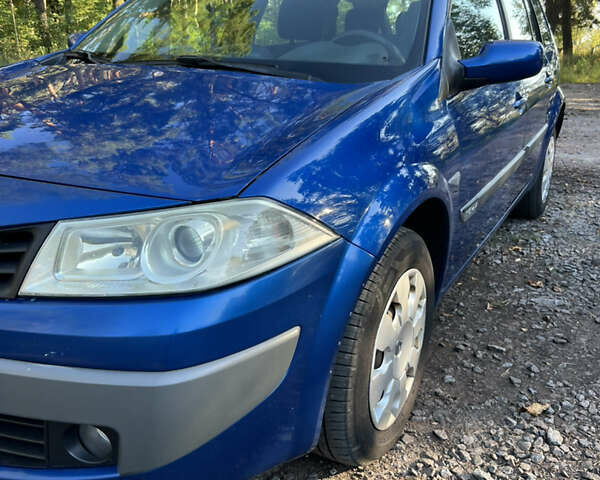 Синій Рено Меган, об'ємом двигуна 1.6 л та пробігом 225 тис. км за 4850 $, фото 3 на Automoto.ua